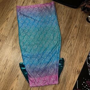 Colorful Mermaid Tail Skirt